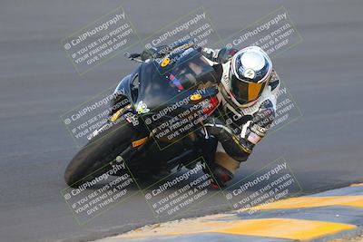 media/Sep-11-2022-SoCal Trackdays (Sun) [[81b7e951af]]/Bowl (820am)/